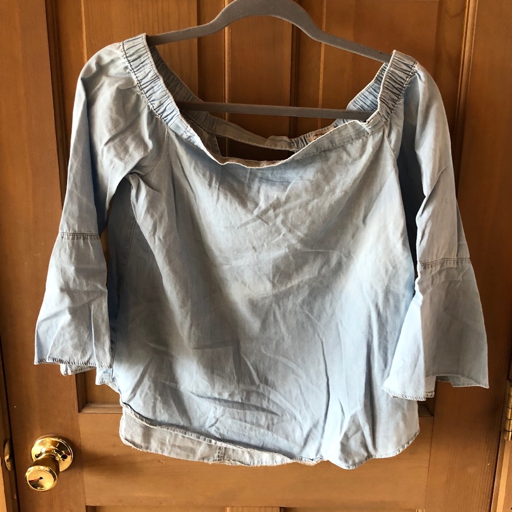 NWOT Calvin Klein | Chambray Off the Shoulder Top